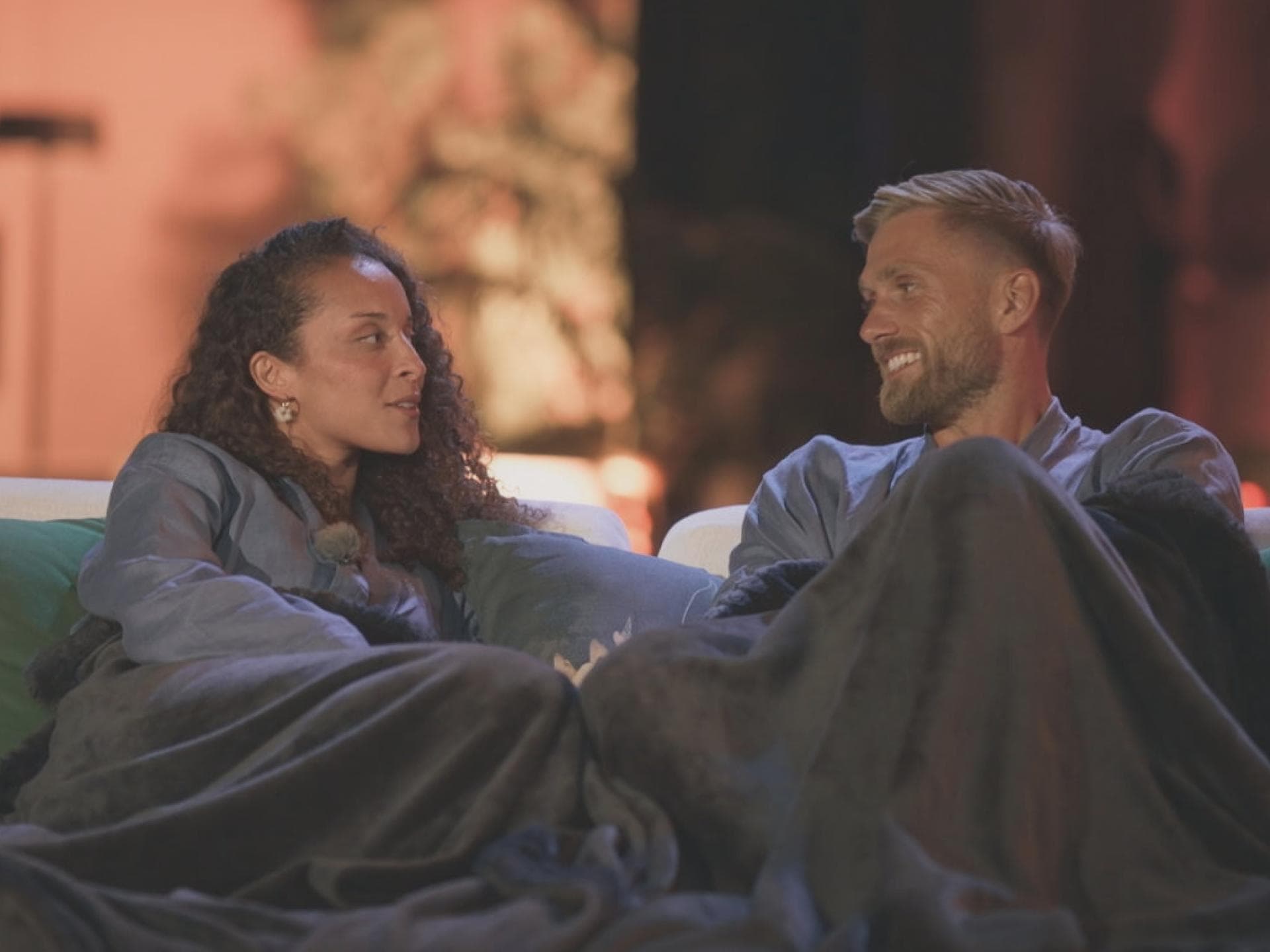Yana beim Einzeldate mit Sebastian