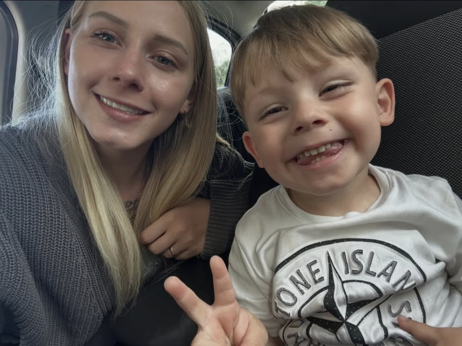 Loredana Wollny mit Sohn Aurelio