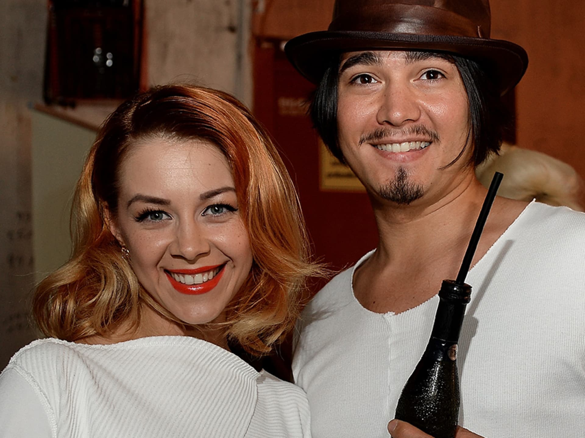 Oana Nechiti und Erich Klann lächeln