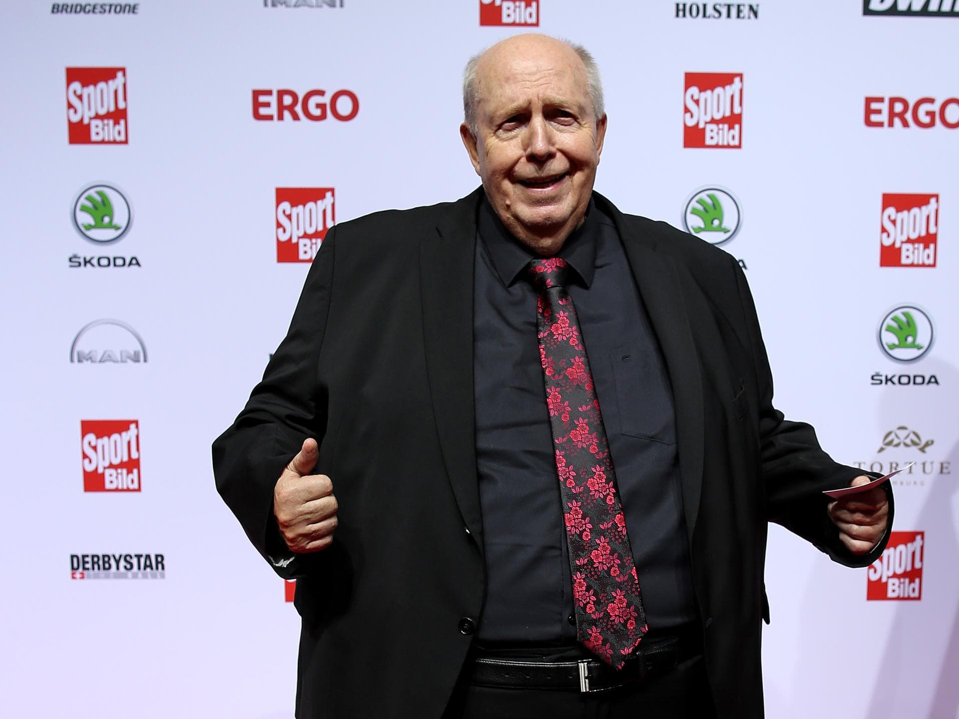 Reiner Calmund lacht vor seinem Abnehmerfolg