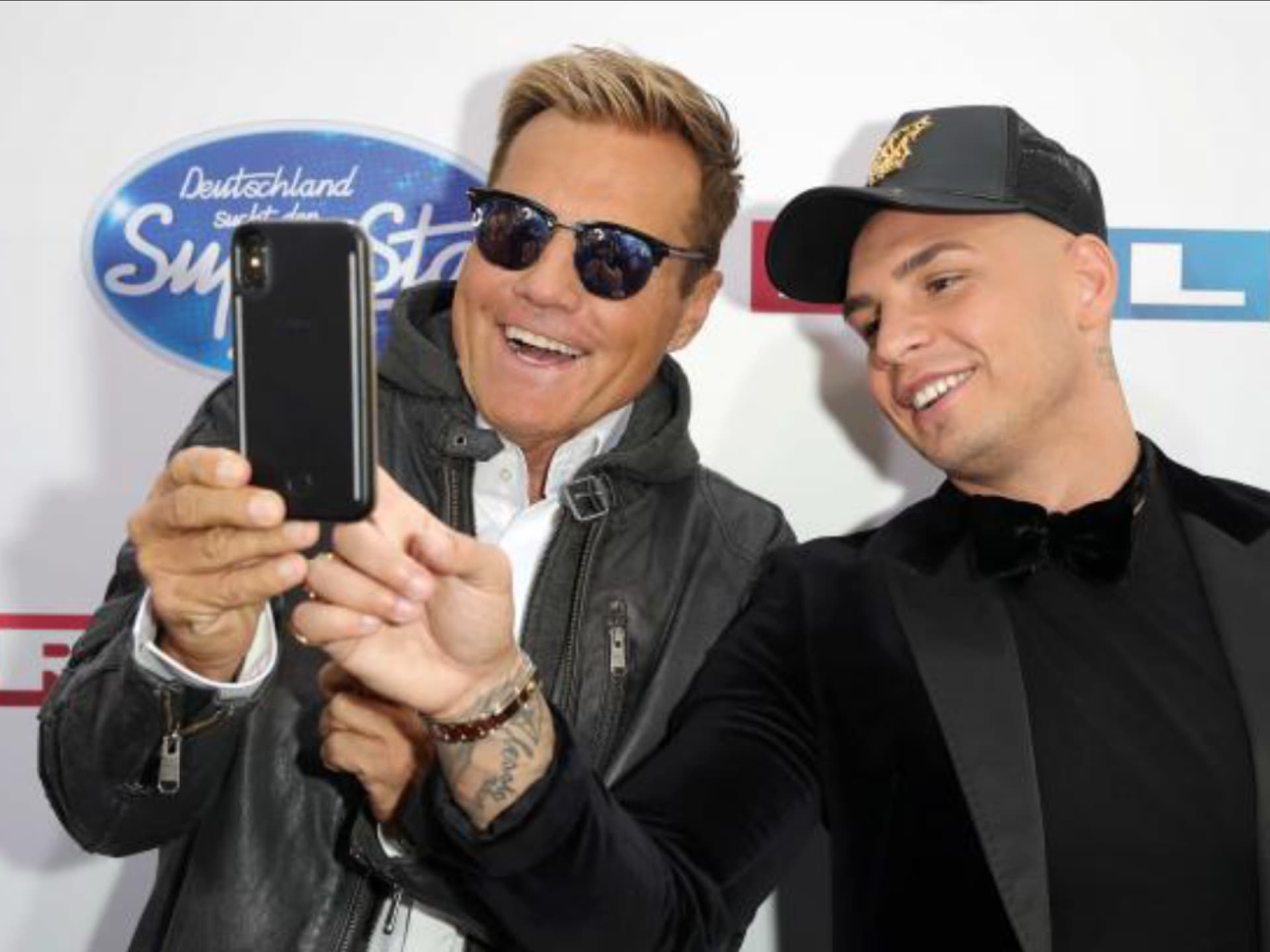 Dieter Bohlen und Pietro Lombardi machen sein Selfie