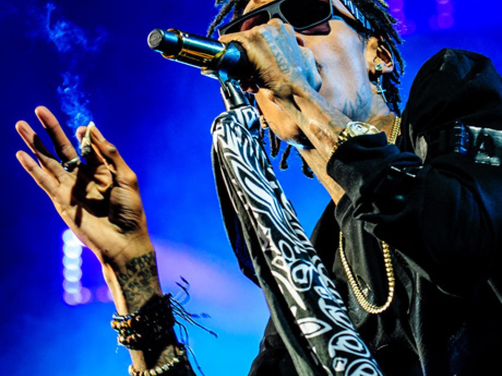 Für Wiz Khalifa gehört das Rauchen eines Joints mit zu seinen Auftritten