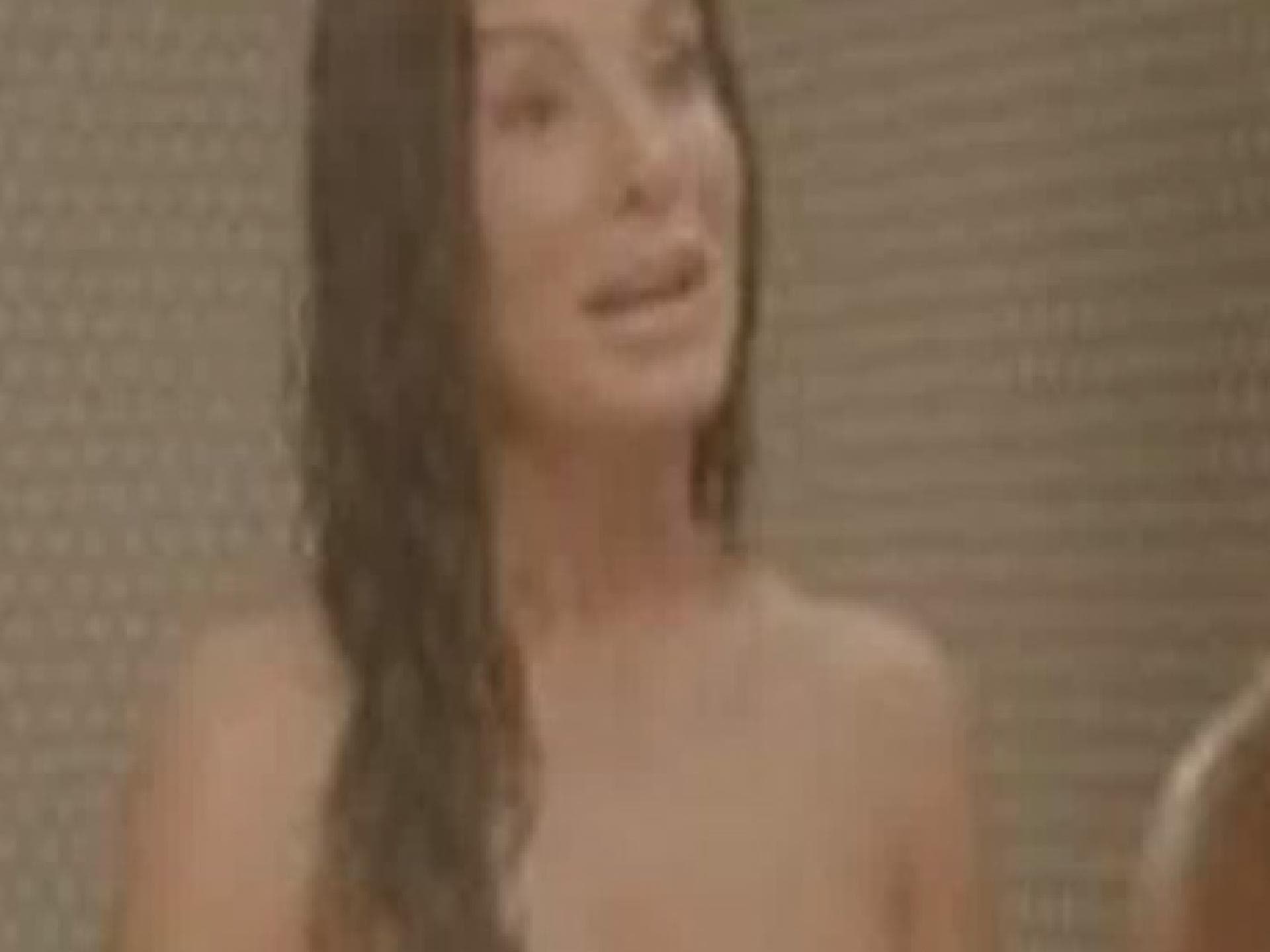 Sogar eine Ohrfeige verpasste Sandra der Moderatorin