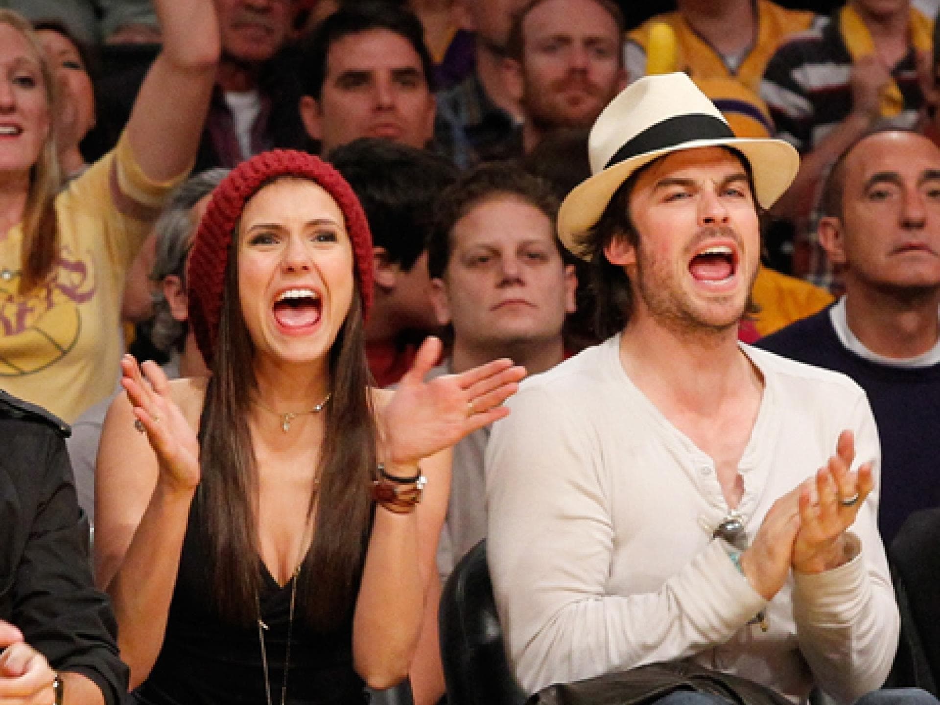 Nina Dobrev und Ian Somerhalder gehen nach drei Jahren getrennte Wege Nina Dobrev und Ian Somerhalder gehen nach drei Jahren getrennte Wege