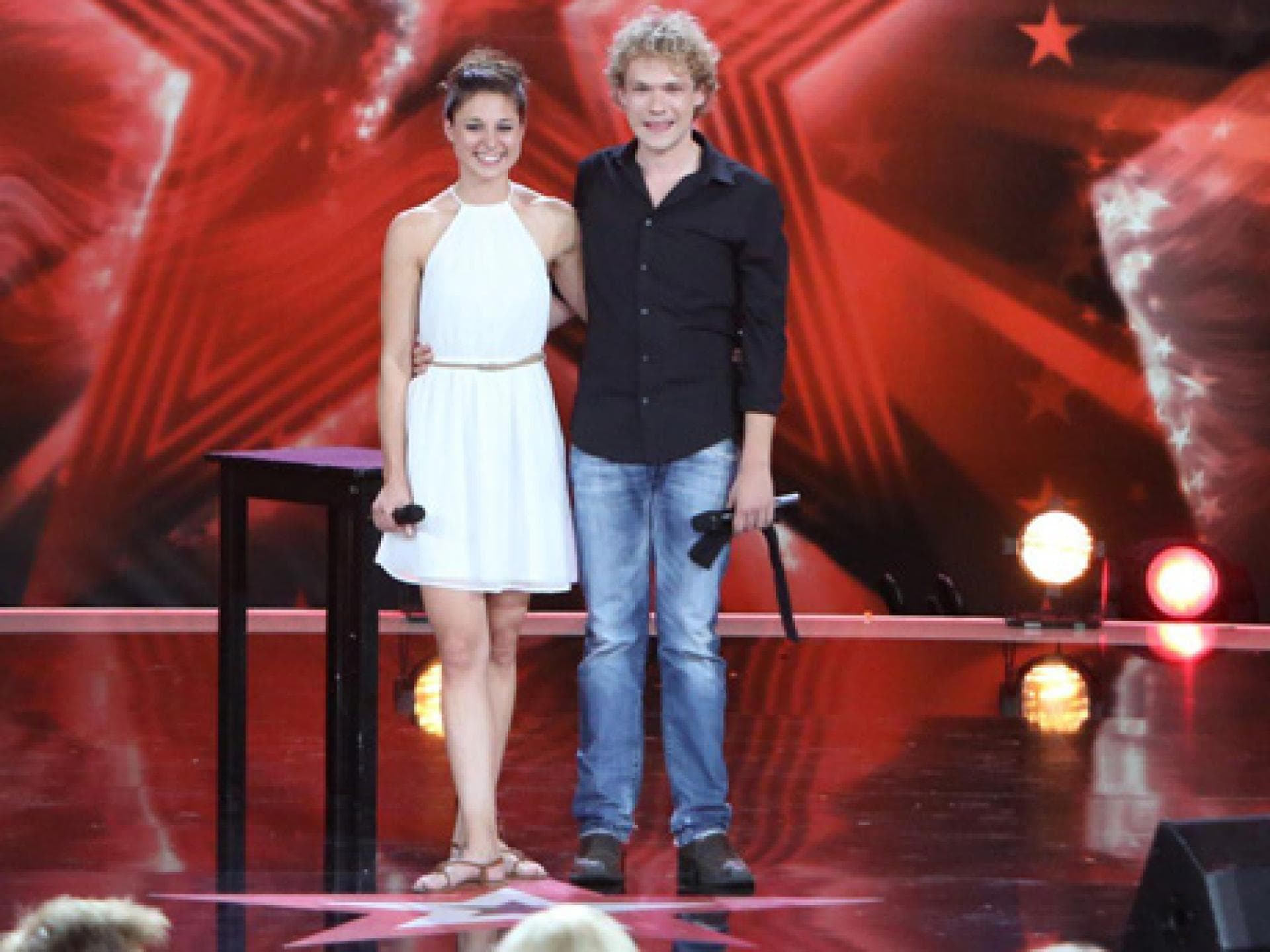 Zauberer Thomas Höschele, 28, und Assistentin Amélie aus´ Österreich erstaunten mit ihrer Telepathie-Show die Jury, somit sind sie eine Runde weiter
