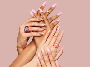 Nagellack Valentinstag
