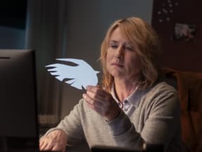 Corinna Harfouch im Tatort guckt ernst