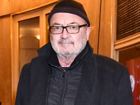 Florian Martens mit Mütze und Brille