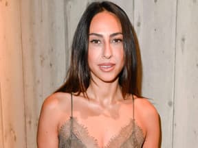 Melissa Khalaj lächelt