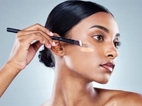 Frau mit Make-up