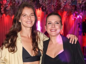 Yvonne Catterfeld und Jeanette Biedermann posieren zusammen