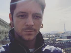 Daniel Williams The Devil Wears Prada selfie in paris