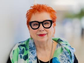 Barbara Salesch lächelt leicht