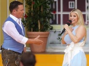 Stefan Mross und Beatrice Egli Handschlag