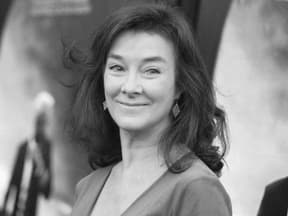 Valerie Mahaffey schwarz weiß