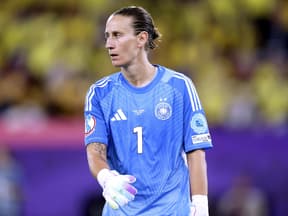 Ann-Katrin Berger erschöpft bei einem Spiel