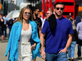 Victoria Swarovski und Freund Mark Mateschitz wirken ernst