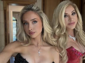 Shania und Carmen Geiss Selfie