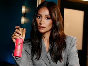 Shay Mitchell Haarpflege