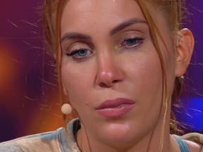 Tara Tabitha traurig