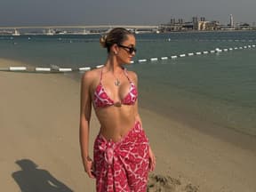 Davina Geiss am Strand