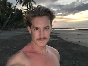 Dominik Schmitt am Strand