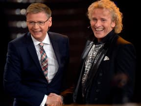 Jauch und Gottschalk lachen