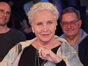 Katerina Jacob lächelt