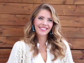 Victoria Swarovski strahlt