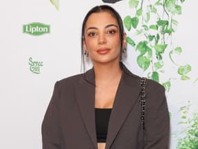 Dilara Kruse lächelt leicht