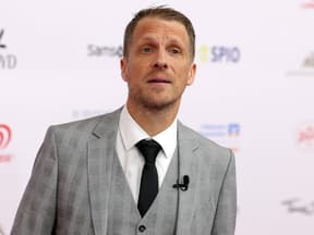 Oliver Pocher guckt erschrocken