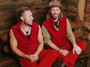 Patrick Romer mit Gil Ofarim am Lachen