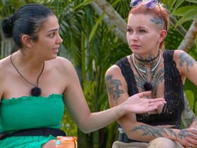 Dilara Kruse und Edith Stehfest bei "Promis unter Palmen"