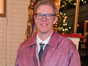 Simon Gosejohann mit Brille heute