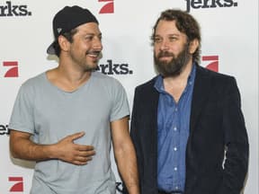 Christian Ulmen und Fahri Yardim standen jahrelang gemeinsam für die ProSieben-Serie "jerks." vor der Kamera