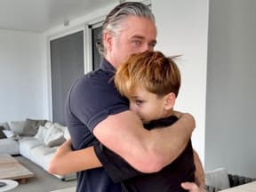 Franjo Pooth schließt Rocco endlich in die Arme