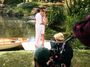 Yanneck und Anna beim Kuss-Shooting