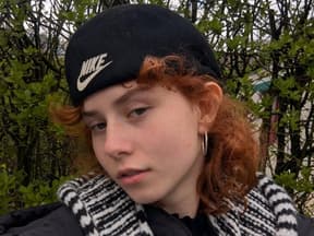 Antonia, Selfie