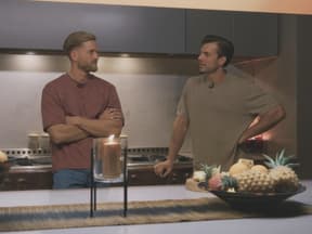 Sebastian Paul und Tim Reitz in Küche