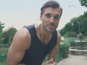 Tim Reitz schaut in Kamera