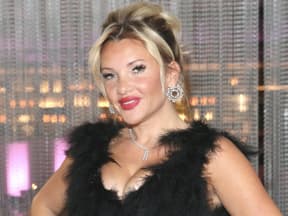 Evelyn Burdecki lächelt
