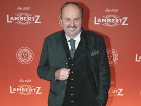Johann Lafer lächelt