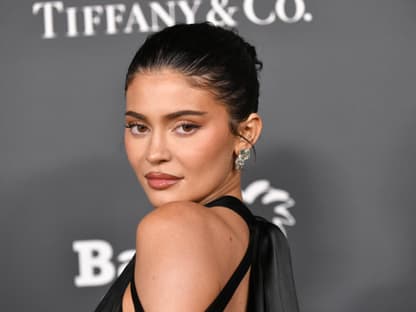 Manhattan 94F: Günstiger Drogerie Lipliner ist STÄNDIG ausverkauft (2) Manhattan 94F: Günstiger Drogerie Lipliner ist STÄNDIG ausverkauft (2)