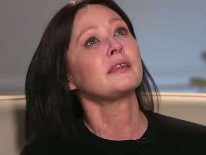 Shannen Doherty weint
