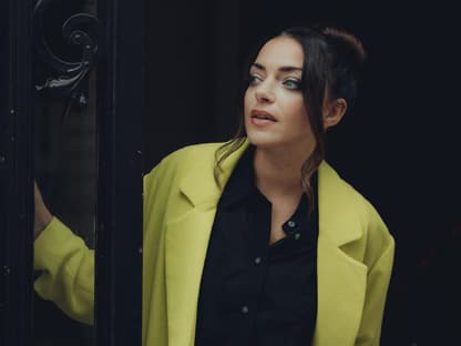 Emily bringt sich bei GZSZ in Paris in Gefahr