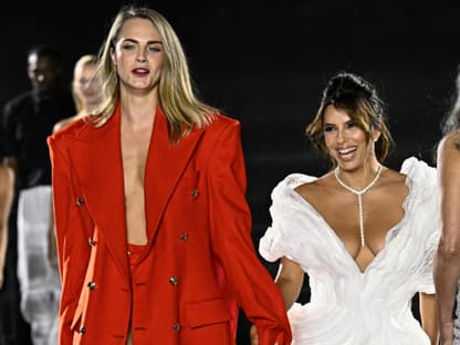 Hyaluron-Bestseller aus der Drogerie Cara Delevingne Eva Longoria für L'Oréal