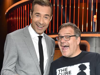 Elton bei Klein gegen Groß mit Kai Pflaume