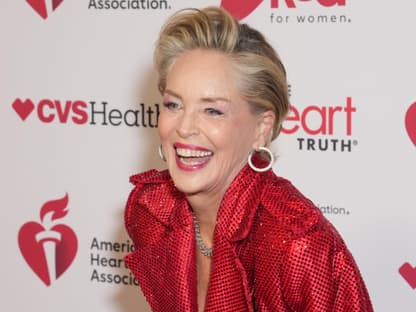 sharon stone unterwäsche sharon stone lacht