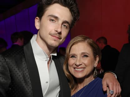 Timothée Chalamet & Nicole Flender posieren zusammen