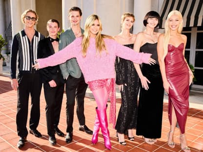 Heidi Klum mit den GNTM-Finalisten